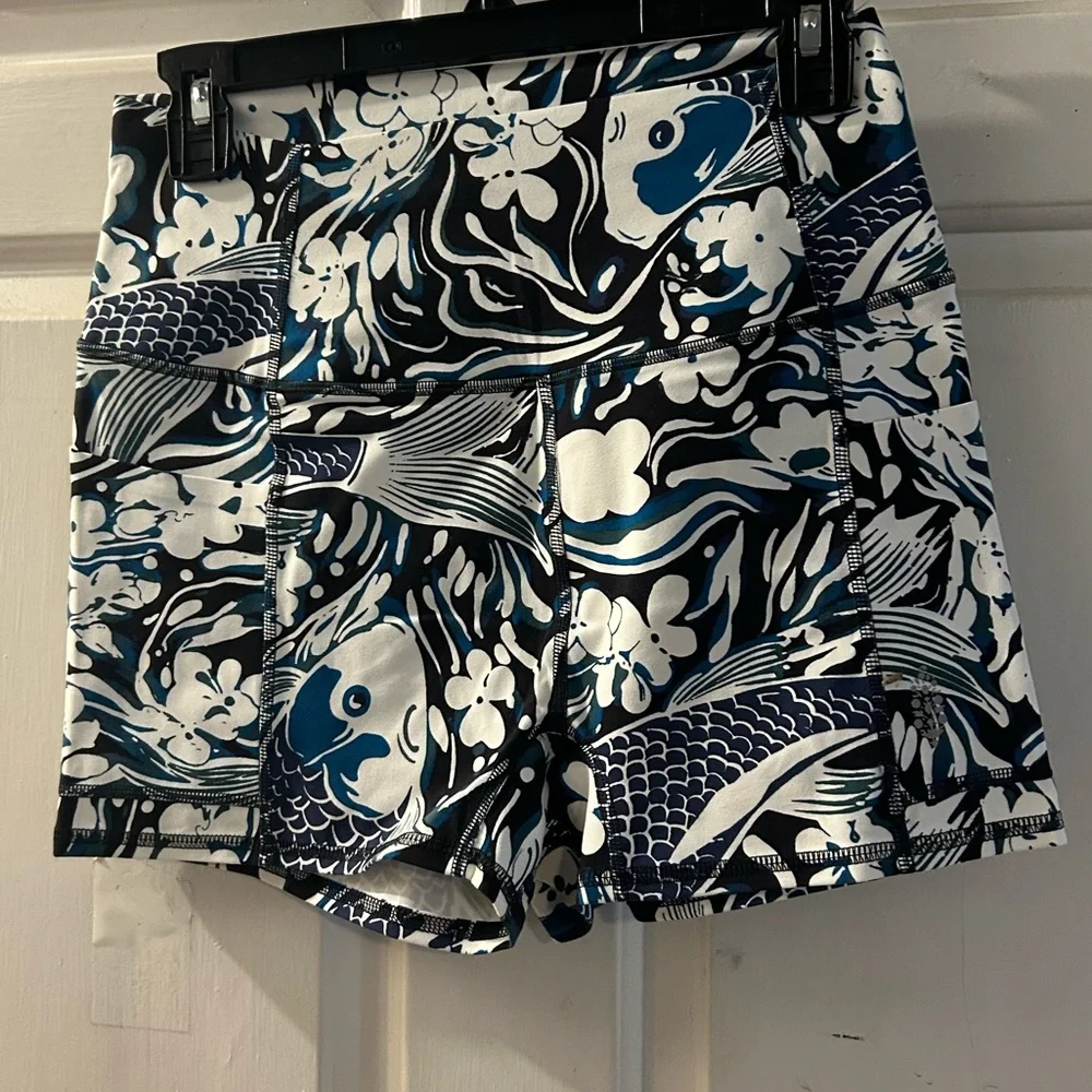 Free People Black, White & Blue Koi Print Bike Shorts - Picture 1 of 2